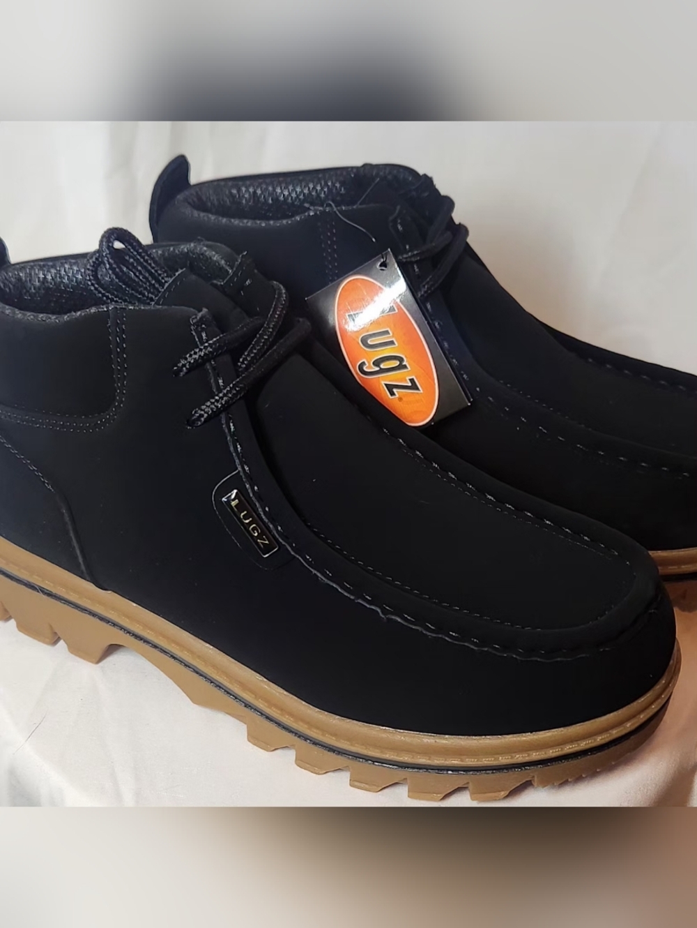 Mens LUGS Fringe Black W/Gum Sole Size 8 NWT Original Box